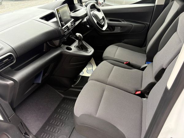Peugeot Partner 387679328