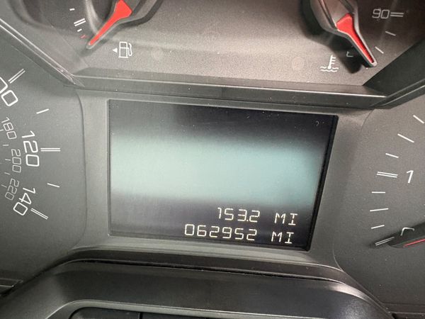 Peugeot Partner 387679329