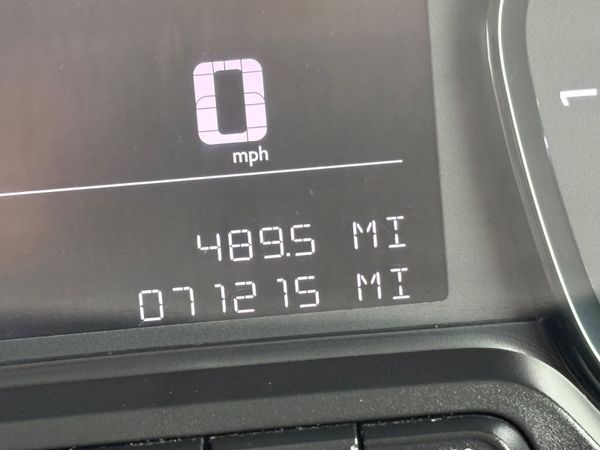 Vauxhall Vivaro LWB 387680037