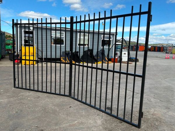 UNUSED 14ft WROUGHT IRON GATES.....4122. 387612333