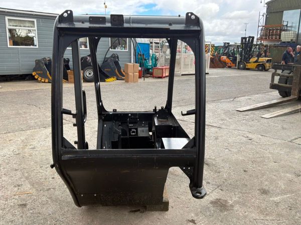 2024 JCB TELEPORTER / HANDLER CAB........5463. 387627584