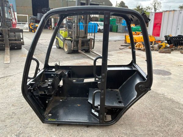 2024 JCB TELEPORTER / HANDLER CAB........5463. 387627593