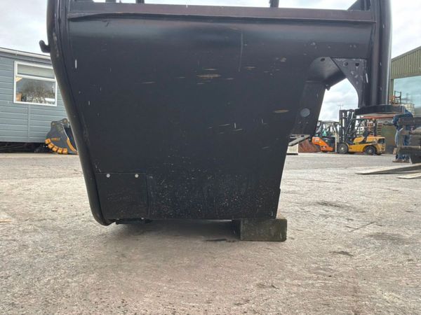 2024 JCB TELEPORTER / HANDLER CAB........5463. 387627601
