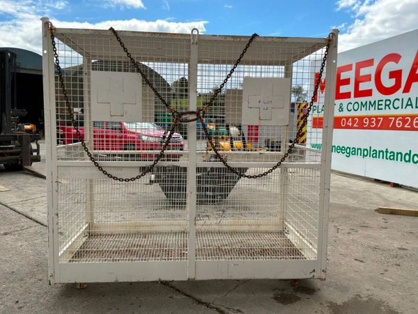 96" x 48" MAN BASKET / ACCESS CAGE...........4029. 387637847