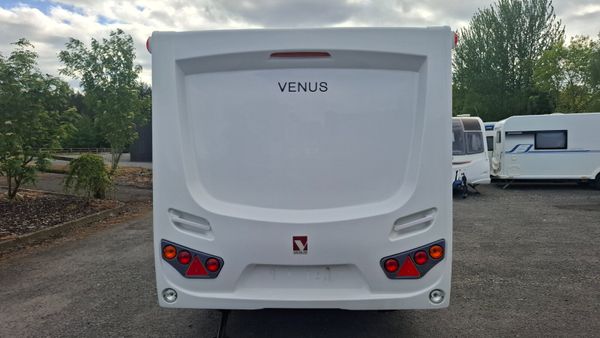 Lunar Venus 4 Berth Island Bed Caravan 387753944