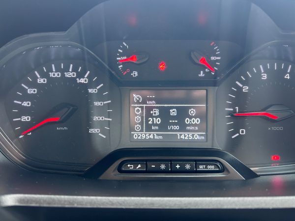 202 Peugeot Partner only 29’000 kms! 387706324