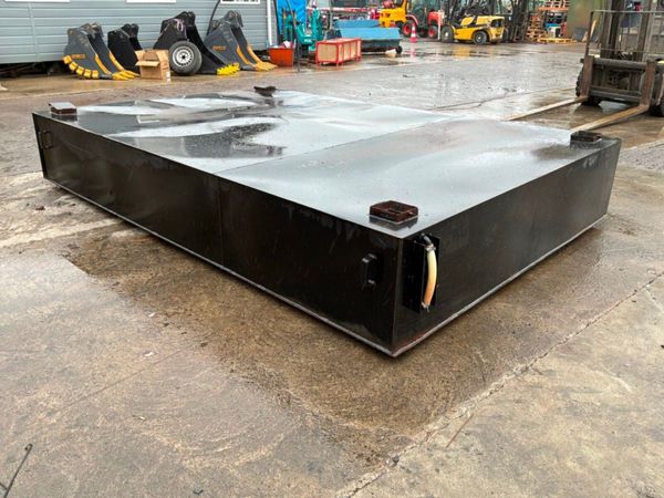 5000 LITRES PORTA CABIN EFFLUENT TANK.....4065. 387715788