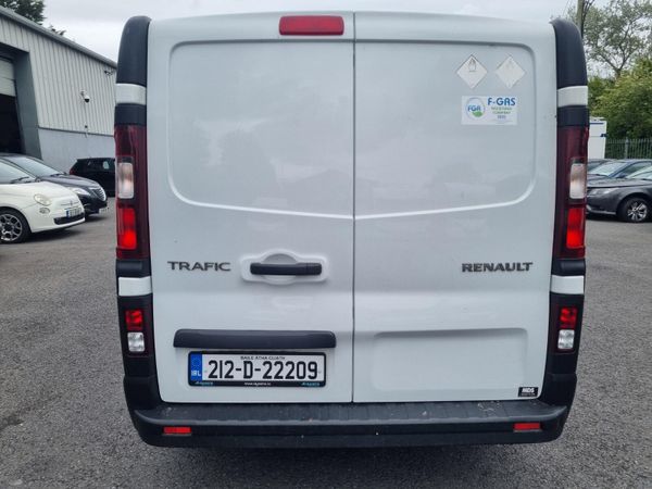 Renault Trafic 2021 387716052