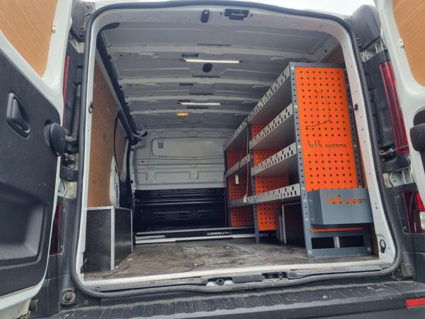 Renault Trafic 2021 387716053