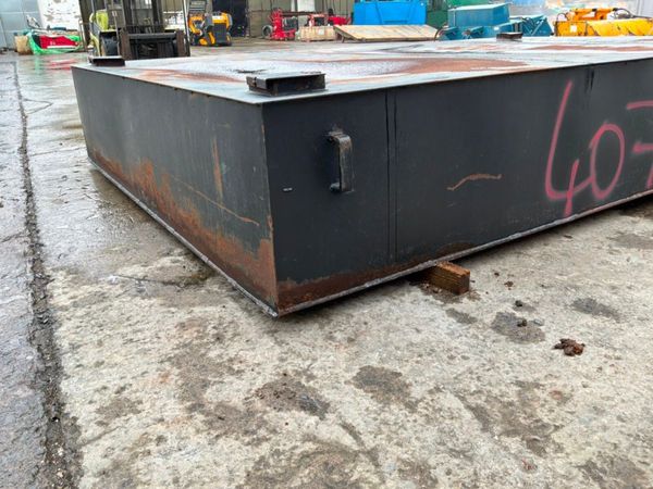 SEWAGE EFFLUENT WASTE WATER  TANK....4070-2 387720418
