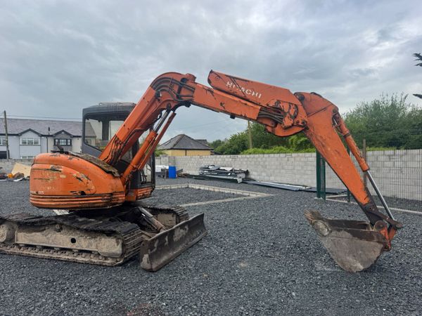 7 ton hitachi digger 387722212