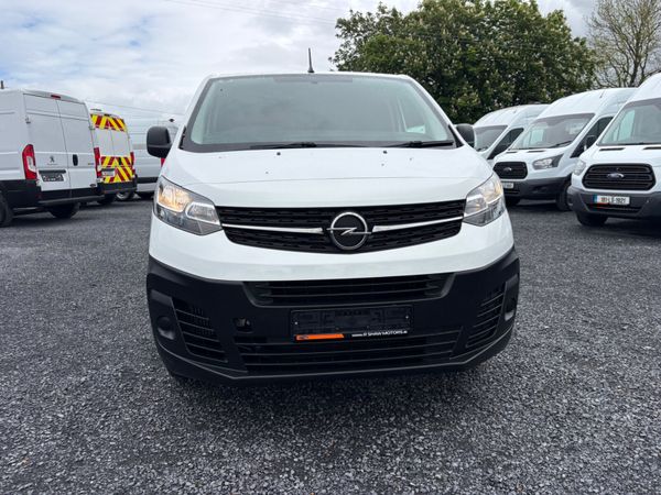 Opel Vivaro LWB 387730649