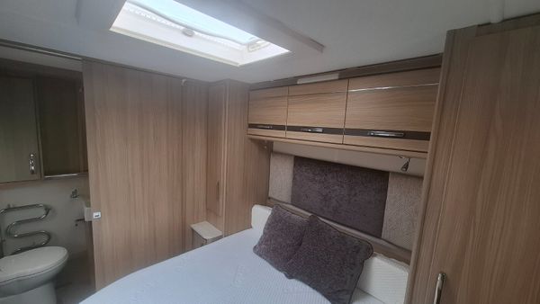 Coachman Patiche 575 Caravan Island Bed 387850361