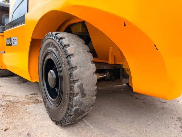 2018 HYUNDAI ... 5 TON GAS FORKLIFT ...822 hours 387861931