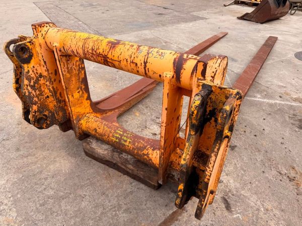 3.8 M LOADING SHOVEL EXTRA LONG FORKS ...3528 387870447
