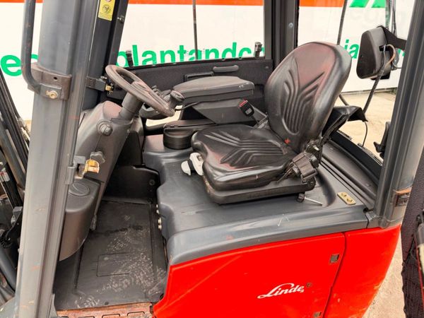 2012 LINDE 1.5 TON ELECTRIC FORKLIFT...2,700 hrs 387871243