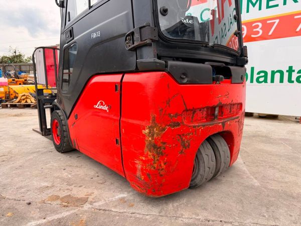 2012 LINDE 1.5 TON ELECTRIC FORKLIFT...2,700 hrs 387871238