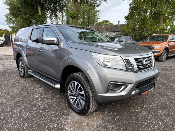 Nissan Navara 387828605