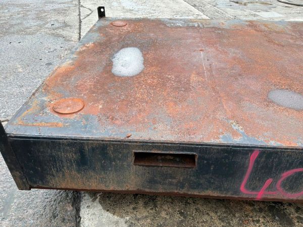 WASTE WATER / EFFLUENT STORAGE TANK...4065-3. 387838262
