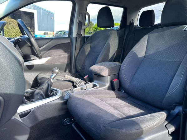2017 Nissan Navara 2.3 Dci pick up 387987661