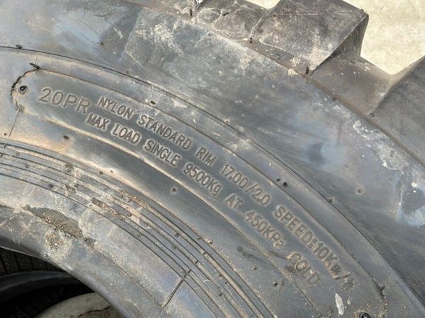 NEW  20.5 x 25 LOADER / DUMPER TYRES....1810t 388045061