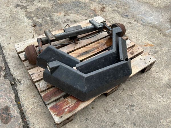 INDESPENSION TRAILER AXLE....4 x 100......BRC 388050560