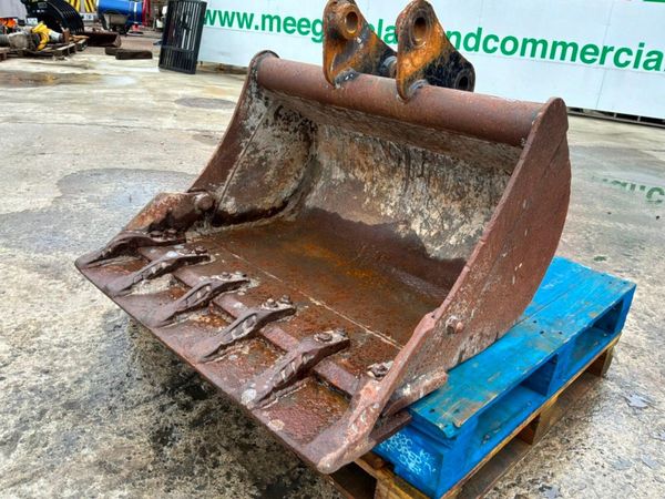 36"  DIGGING BUCKET......45mm PINS.......1083p. 388057845
