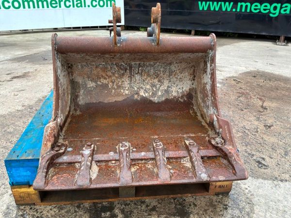 36"  DIGGING BUCKET......45mm PINS.......1083p. 388057854