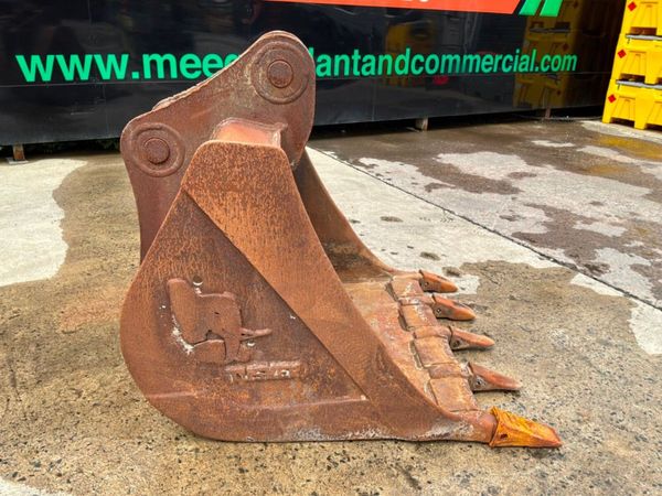 48"  DIGGING BUCKET.......80mm PINS.........48EC 388058092