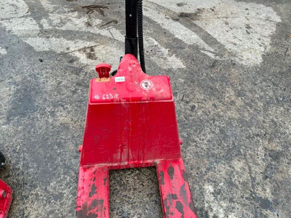 2020 ELP 1.5 TON ELECTRIC PALLET TRUCK.....623p. 388003069