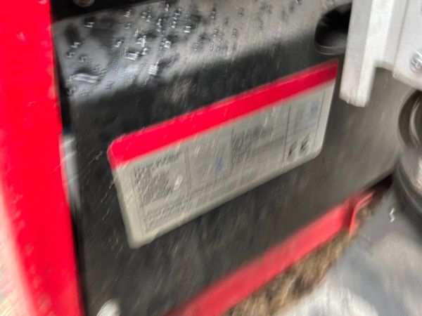 2020 ELP 1.5 TON ELECTRIC PALLET TRUCK.....623p. 388003075