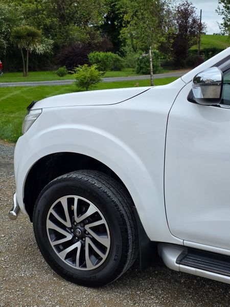 Nissan Navara 2017 388181283