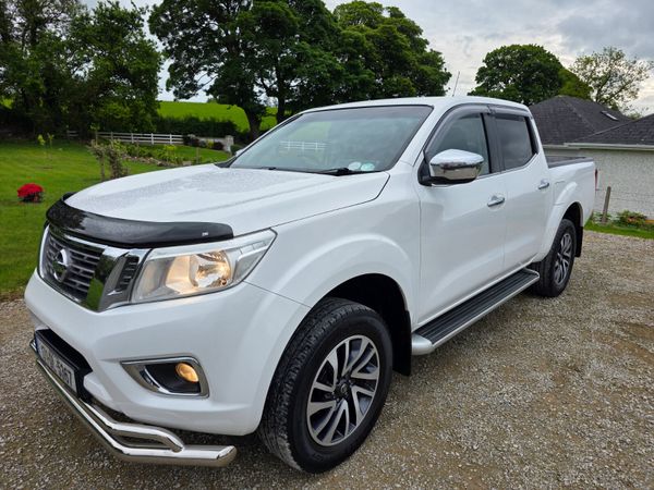 Nissan Navara 2017 388181286