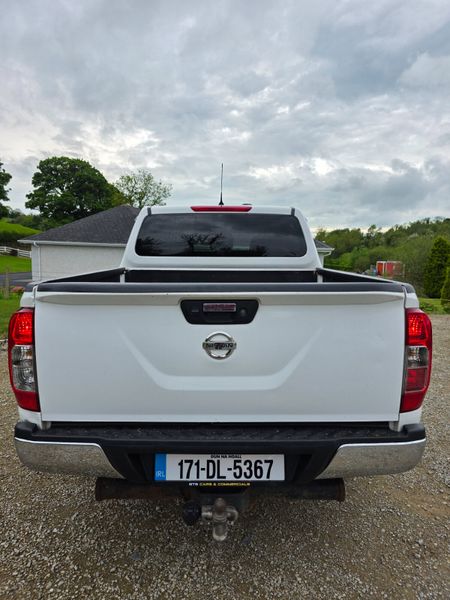 Nissan Navara 2017 388181294