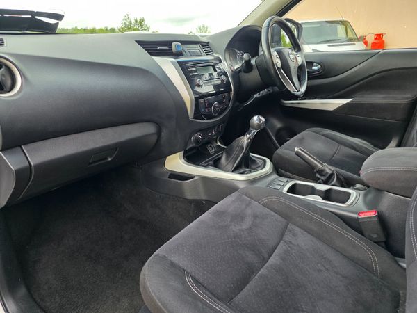 Nissan Navara 2017 388181307