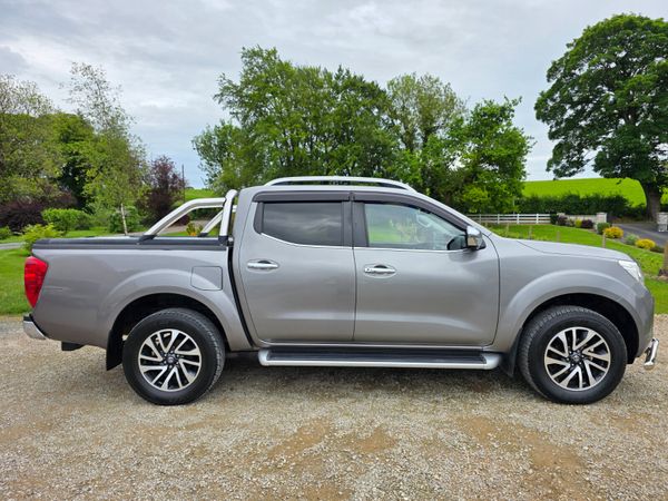 Nissan Navara 2017 388181555