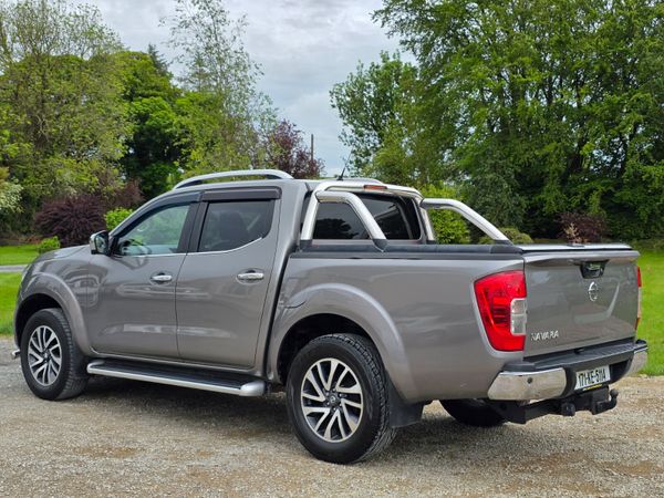 Nissan Navara 2017 388181571