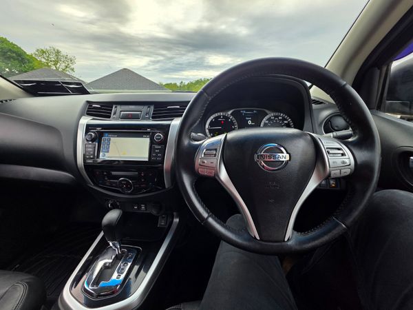 Nissan Navara 2017 388181837