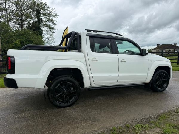 151 Volkswagen Amarok 180bhp Black Ed***** 388192044