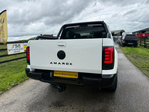 151 Volkswagen Amarok 180bhp Black Ed***** 388192037