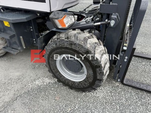JQ Power CPC35 Rough Terrain Forklift 388199042