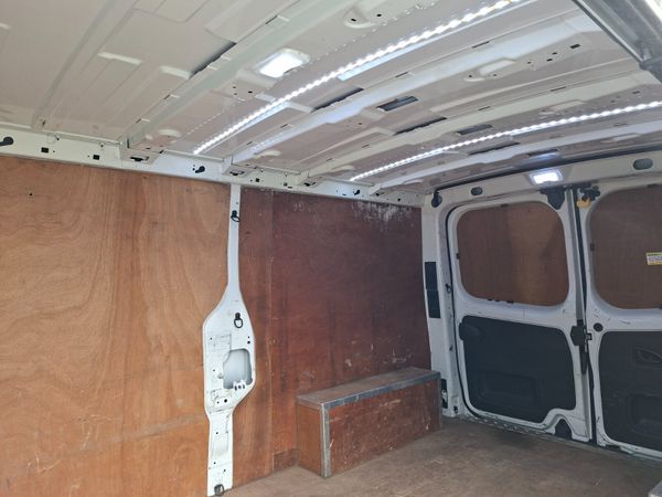 Nissan NV300 2020 2.0L Excellent Condition 388119327