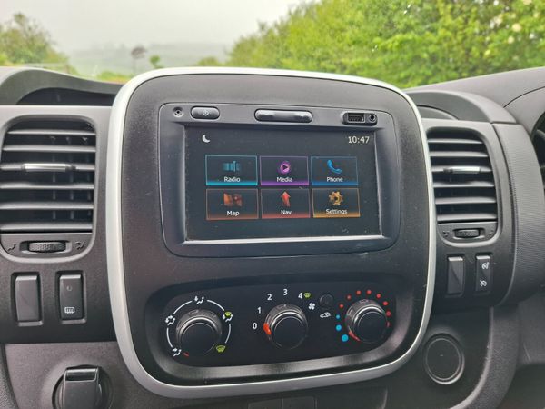 Nissan NV300 2020 2.0L Excellent Condition 388119331