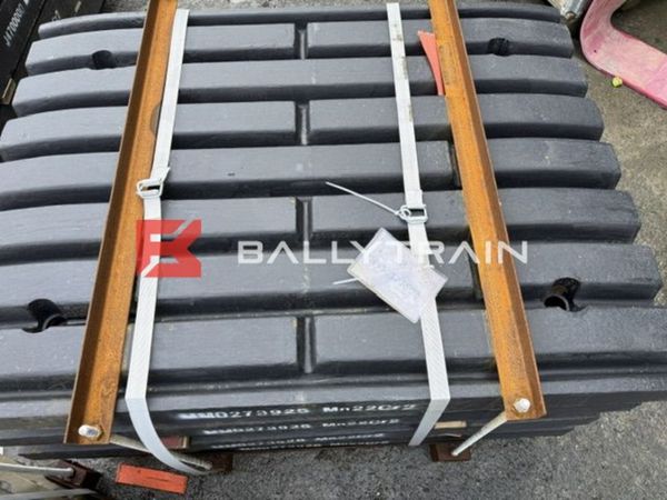 Metso LT106 Jaw Plates 388132510