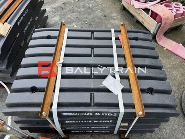 Metso LT106 Jaw Plates 388132512