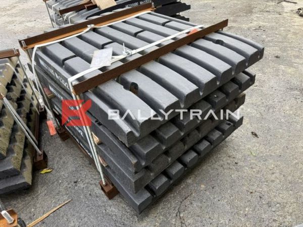 Metso LT106 Jaw Plates 388132513