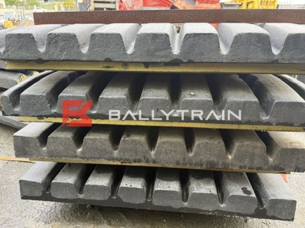 Metso LT106 Jaw Plates 388132521