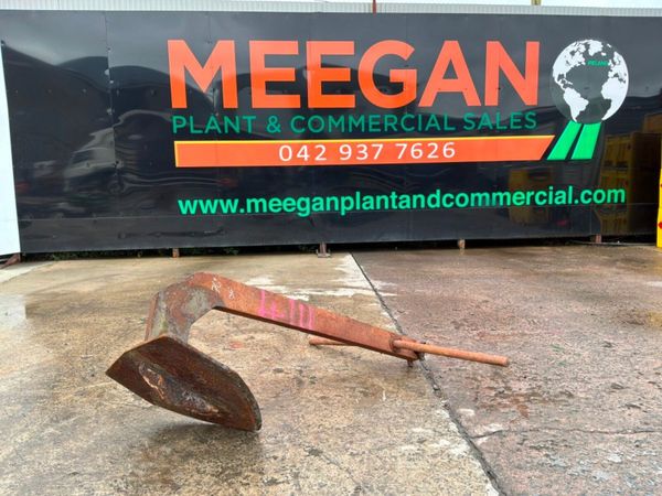 OLD CAST IRON SHIP ANCHOR............4111. 388134855