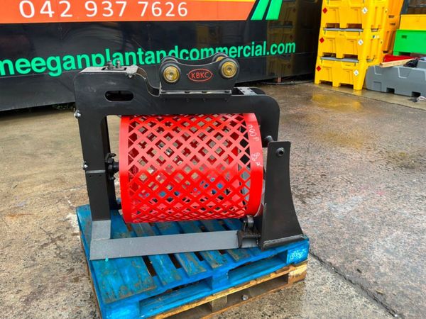 UNUSED SCREENING BUCKET...45mm PINS....1417. 388134923
