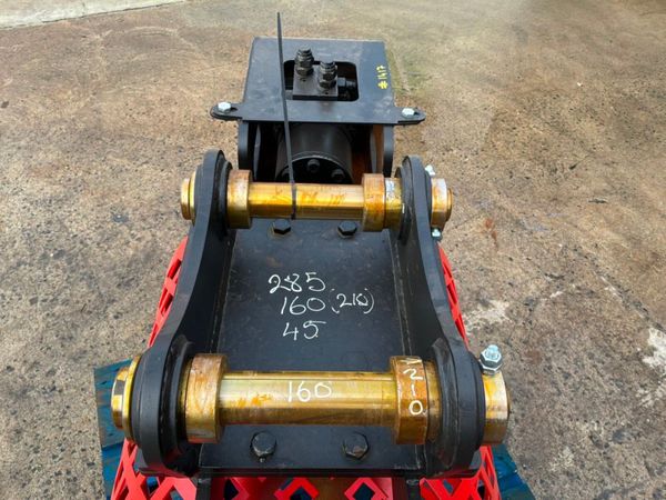 UNUSED SCREENING BUCKET...45mm PINS....1417. 388134934